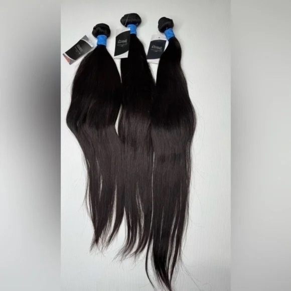 100% Unprocessed Black Human hair Extensions Bundle 22, 24 & 26 In - Picture 1 of 5
